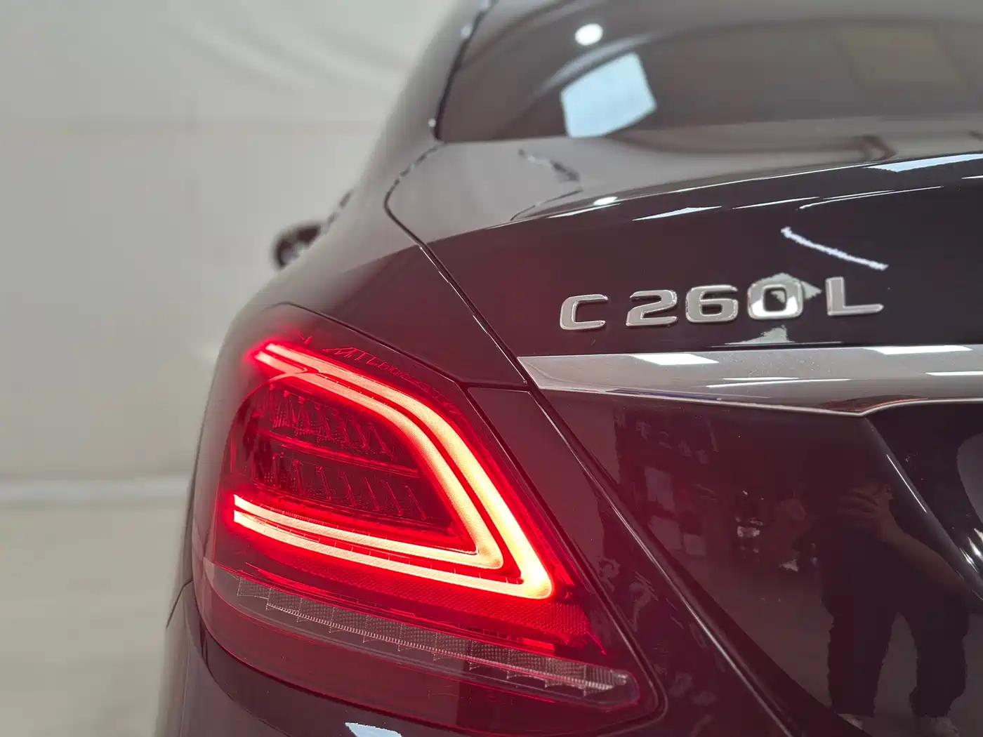 MERCEDES-BENZ CLASS C