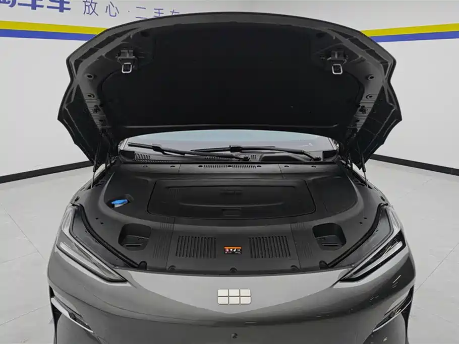 Geely Galaxy Galaxy E8 2024 2024 665km RWD Starship Voyager Edition