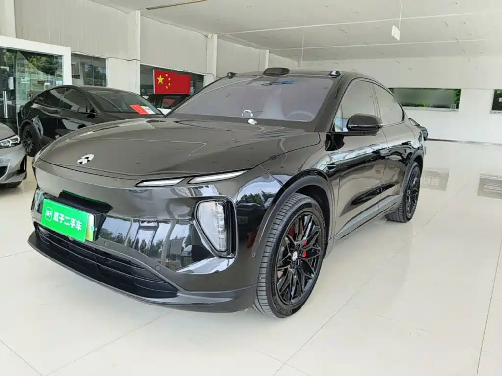 Фото 1 - NIO EC6