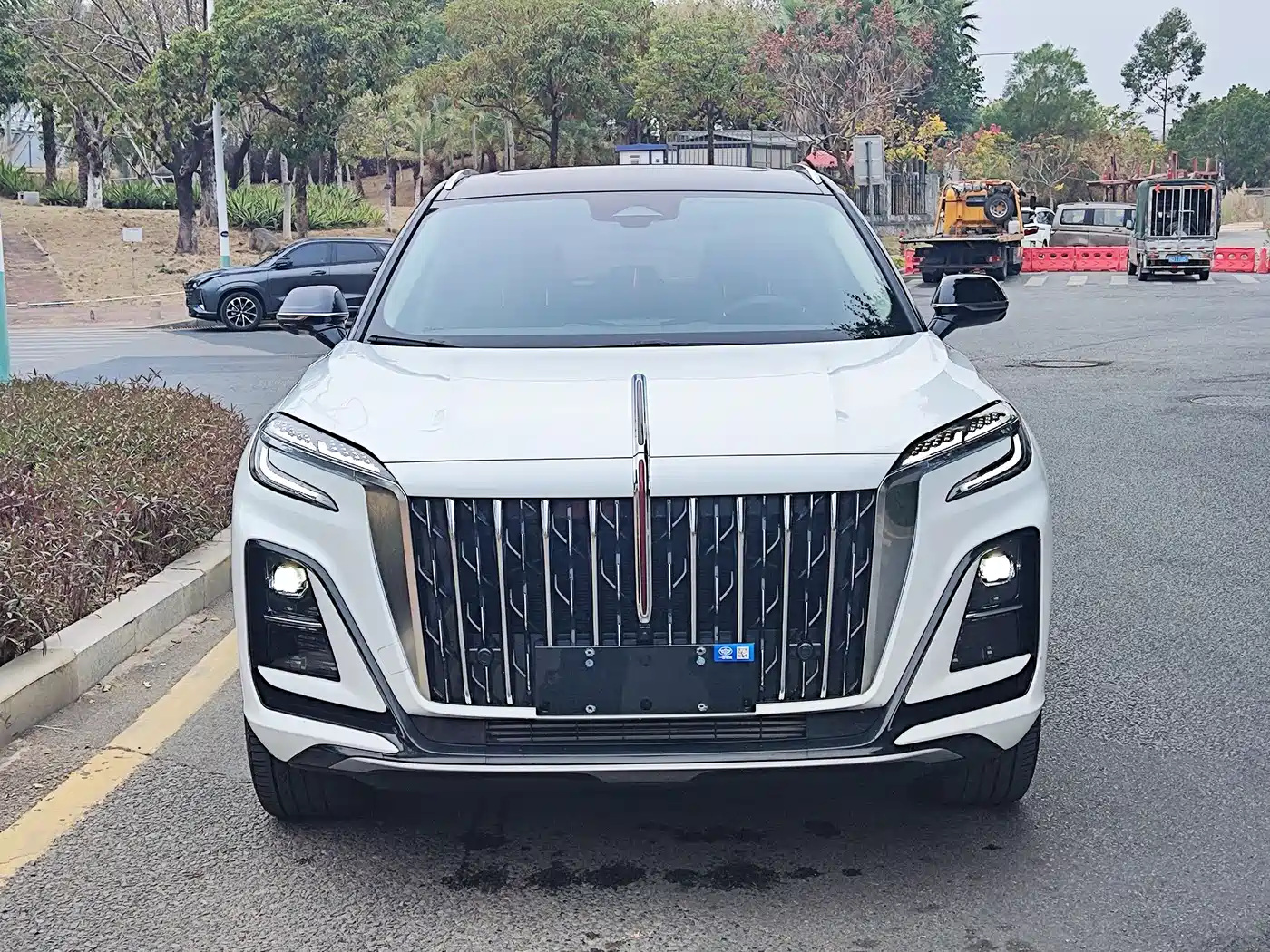 Hongqi HONGQI HS3 PHEV