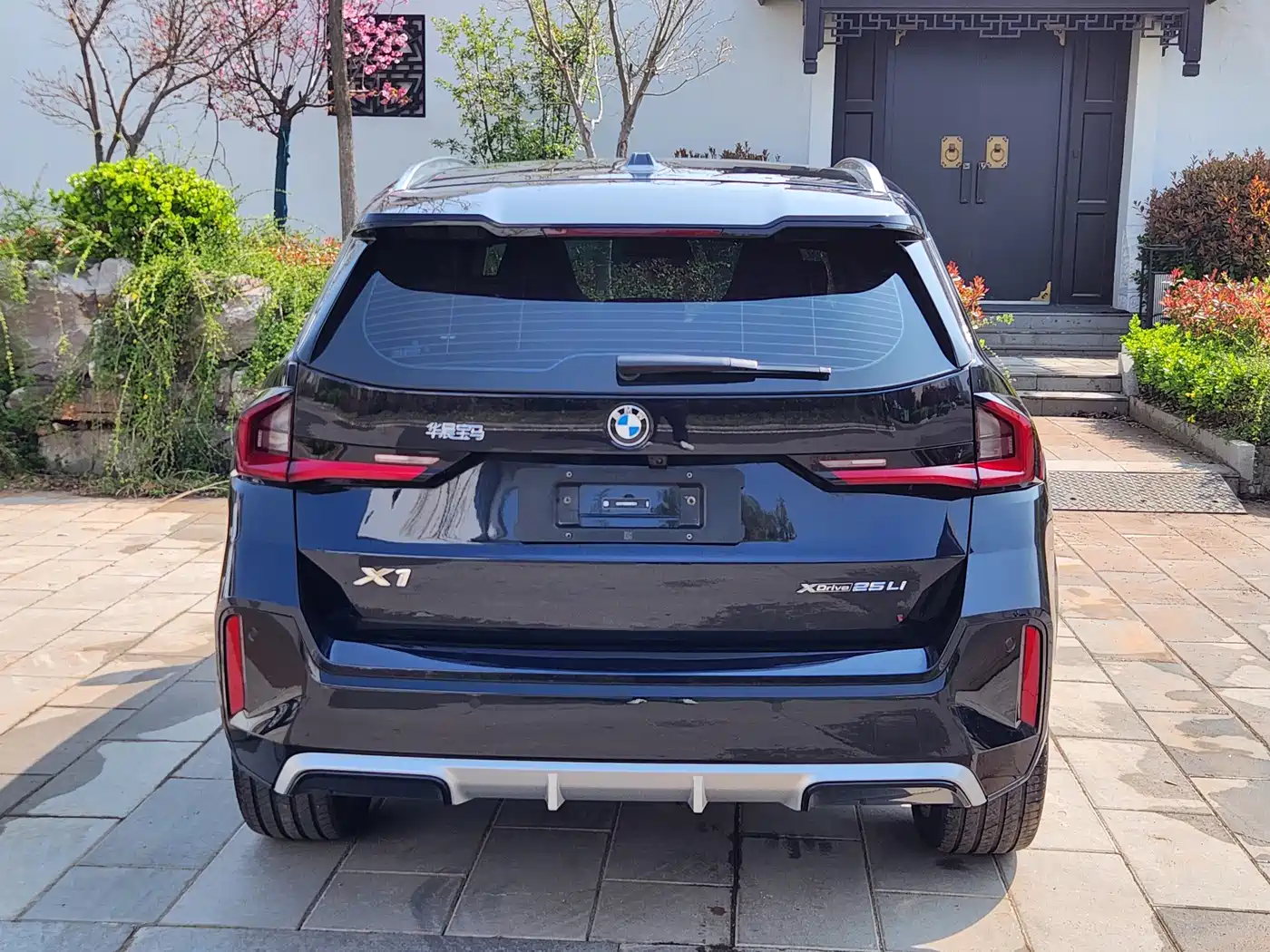 BMW X1 2025 sDrive25Li M Sport Package фото 8