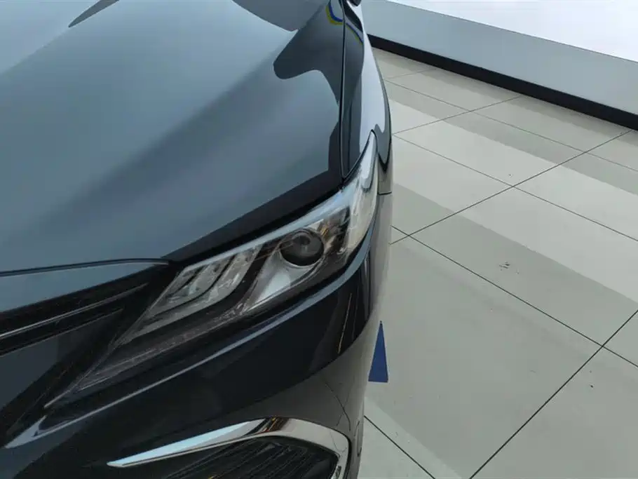 Toyota Camry 2021 2.0G Luxury Edition фото 5