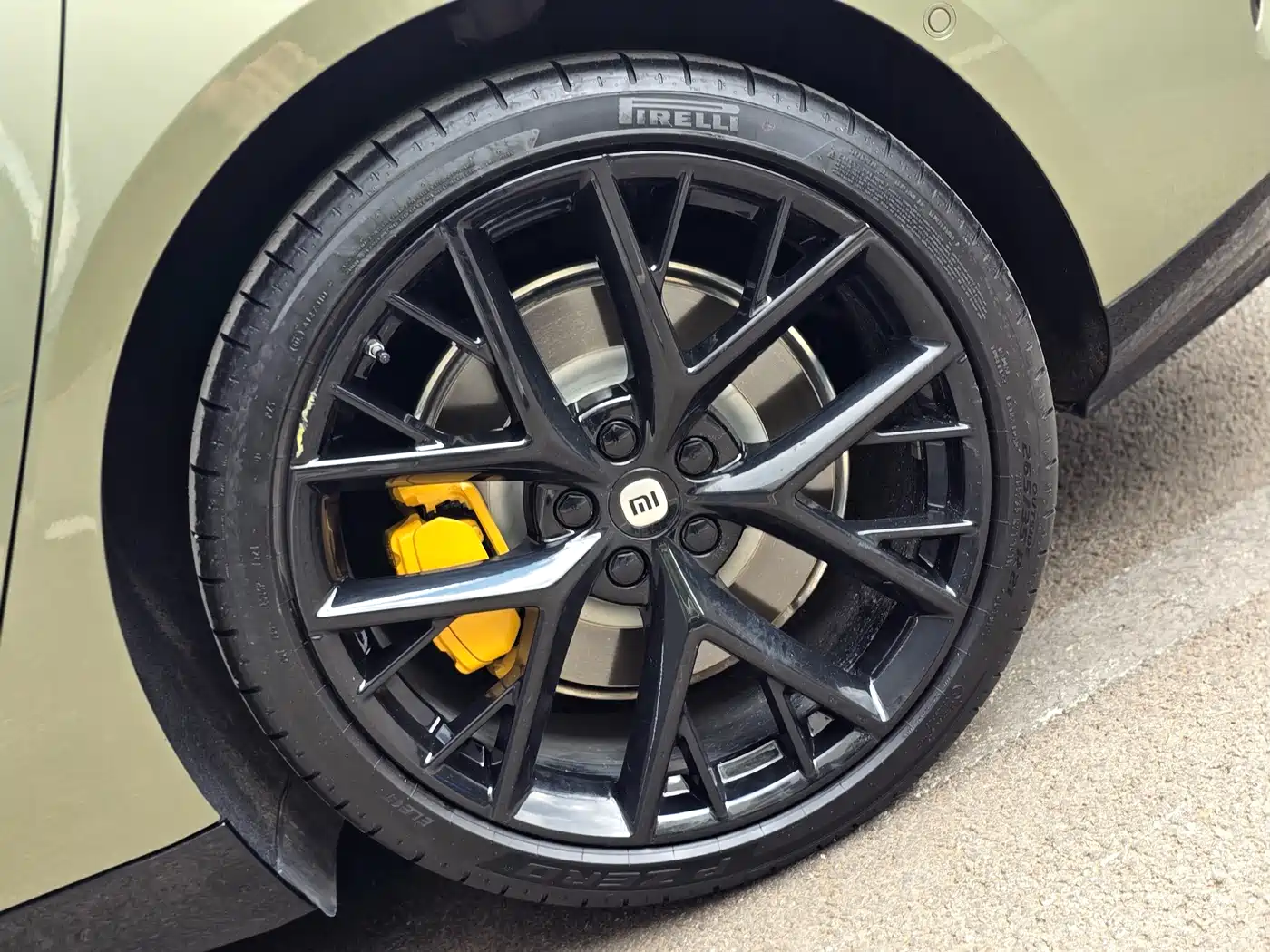 XIAOMI CAR XIAOMI SU7