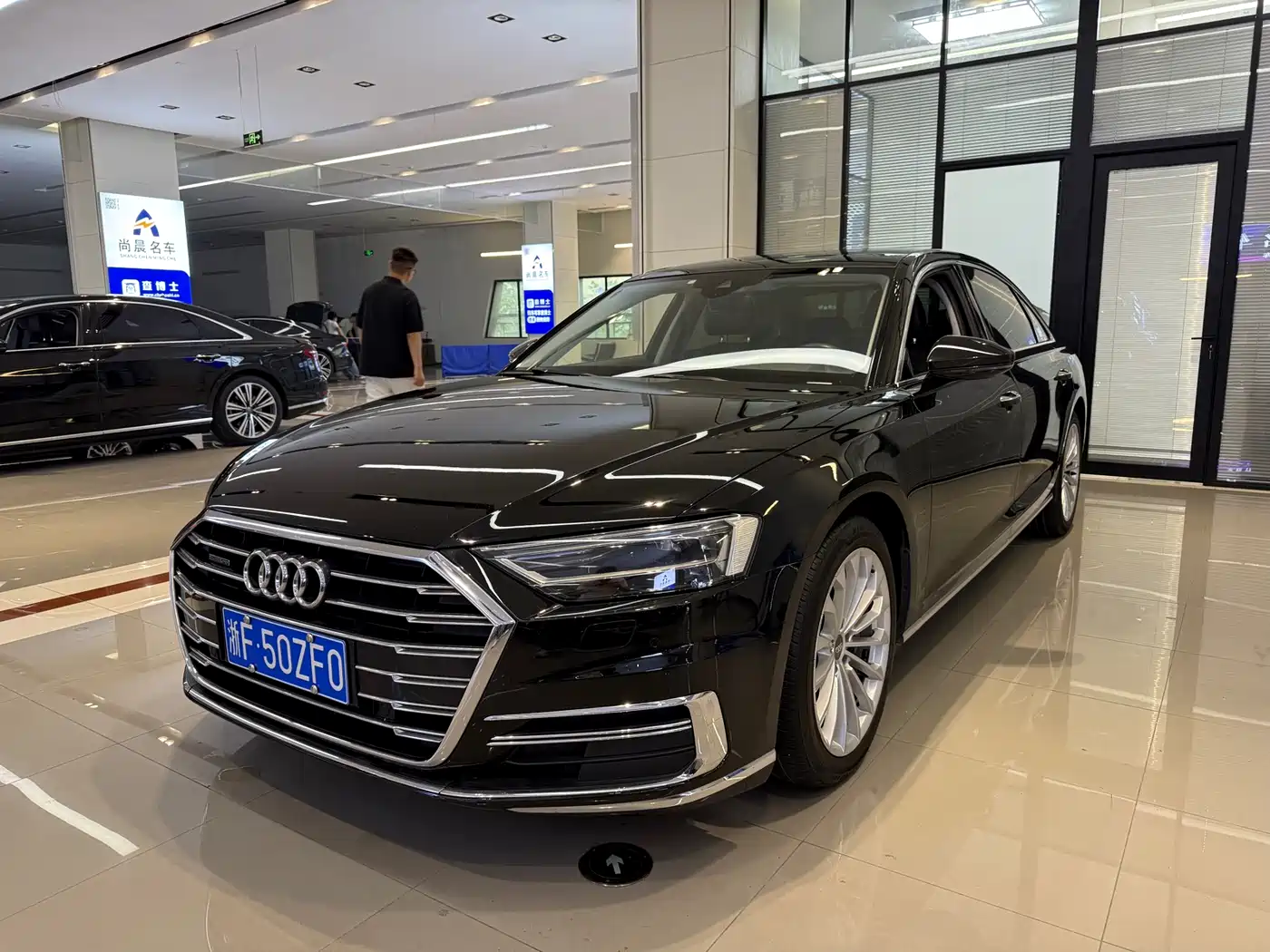 Audi A8 2018 A8L 55 TFSI quattro Launch Elite