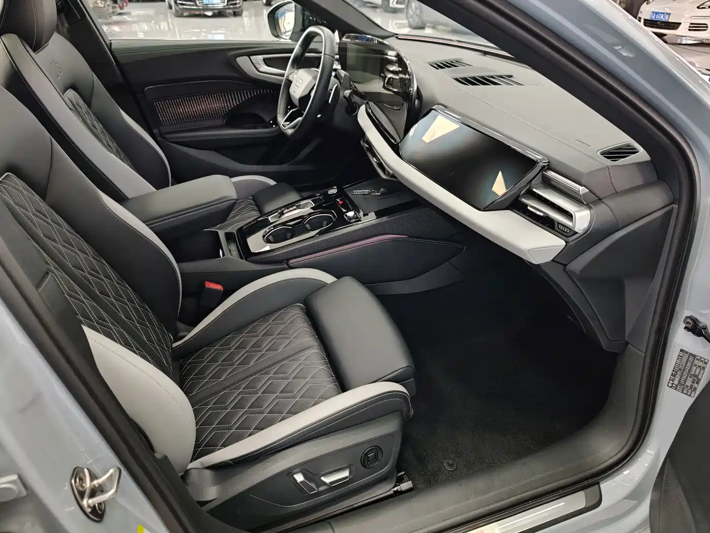 Audi A5L 2025 2025 2.0T Sport Edition quattro