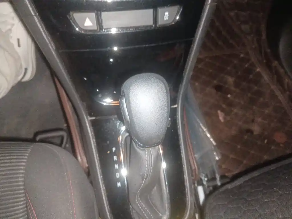 Фото 10 - Buick Encore