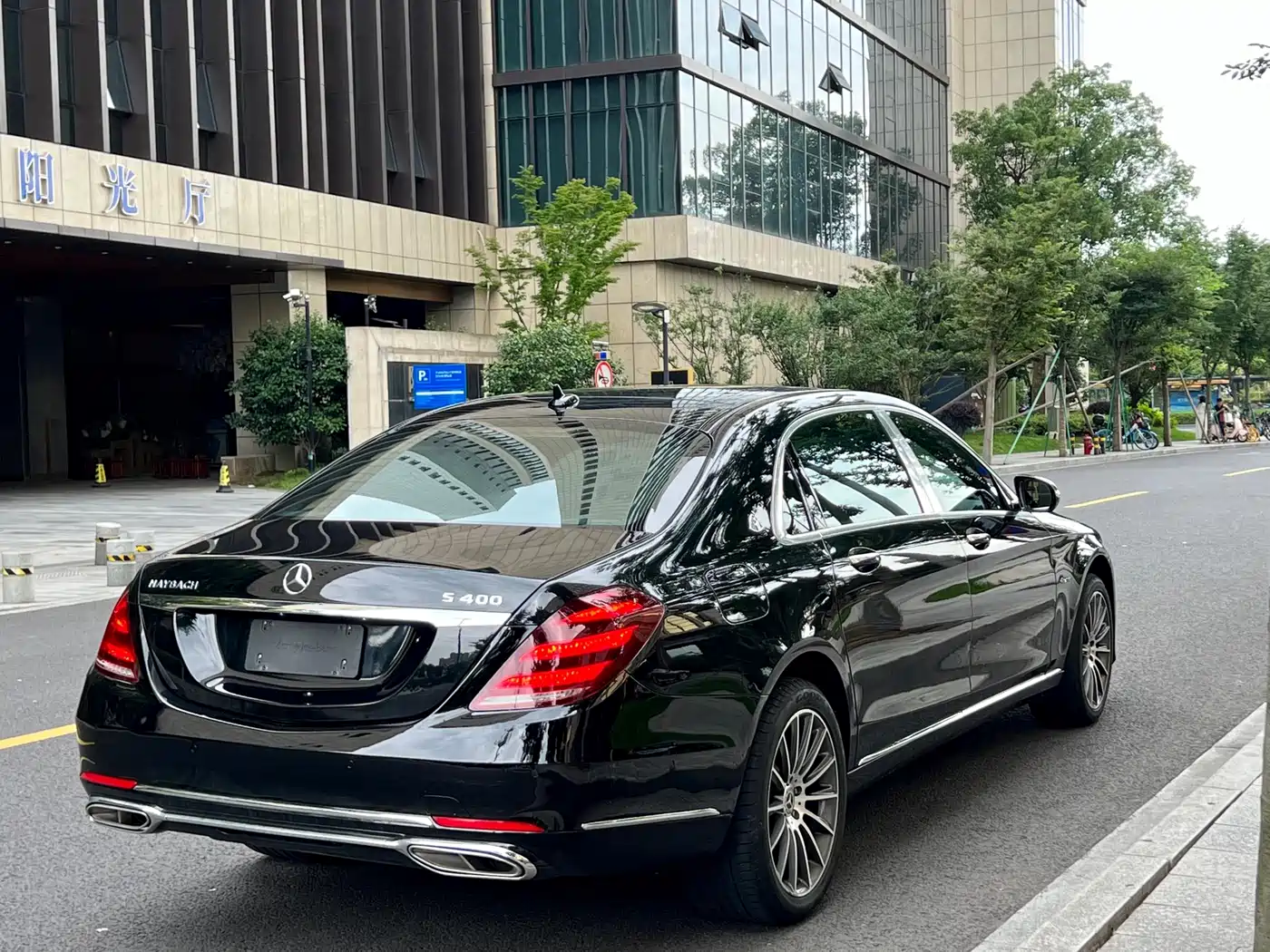 Mercedes-Benz S-Class 2015 S 400 L 4MATIC фото 9