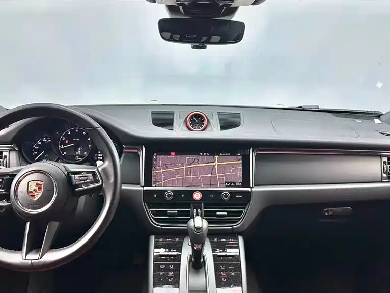Porsche Macan 2022 Macan 2.0T фото 11