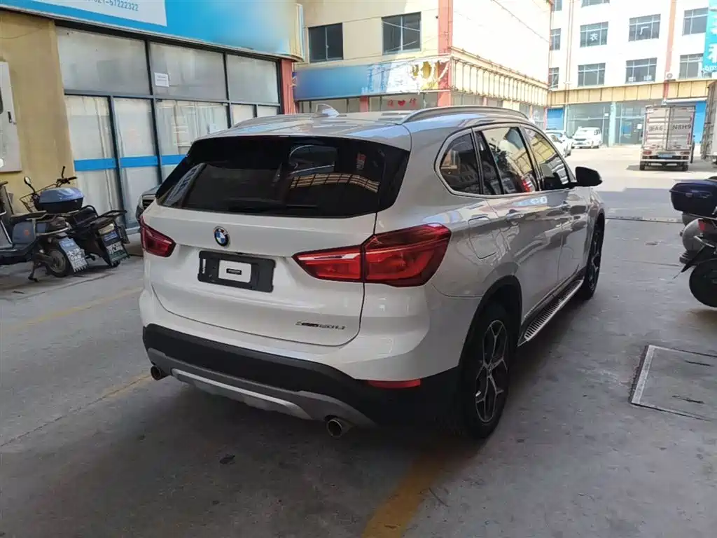BMW X1 2019 xDrive20Li Premium Model фото 7
