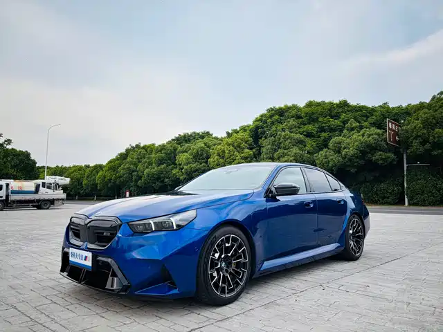  BMW BMW M5 New Energy 2025 M5