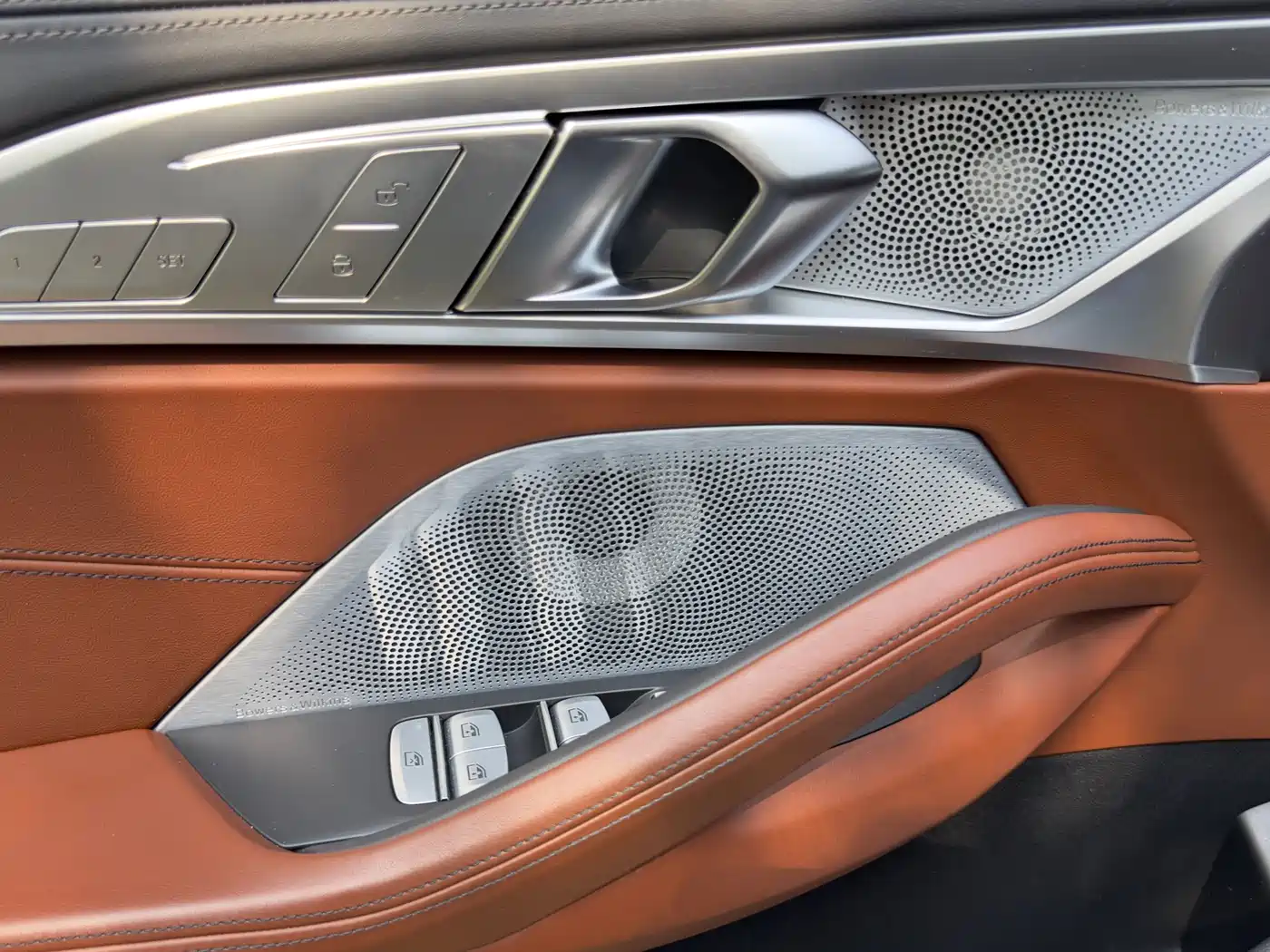 BMW 8 Series 2021 840i xDrive 4-door Coupe M Sport Package фото 13