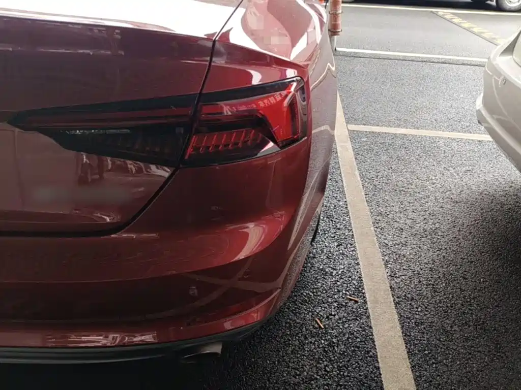 Audi A5 (Import) 2017 Coupe 40 TFSI Style фото 8