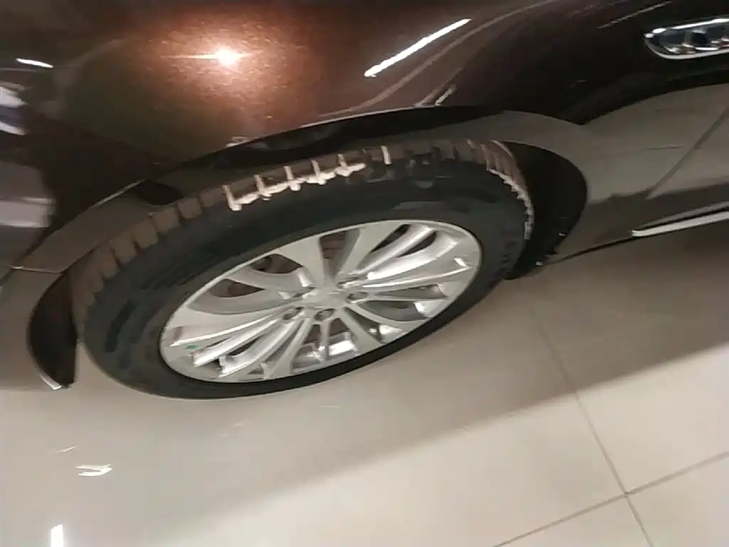 Buick LaCrosse 2018 Model 28T Elite Edition фото 23
