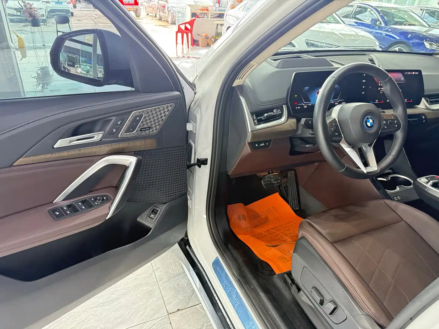 BMW iX1 2023 2023 xDrive30L X Design Package