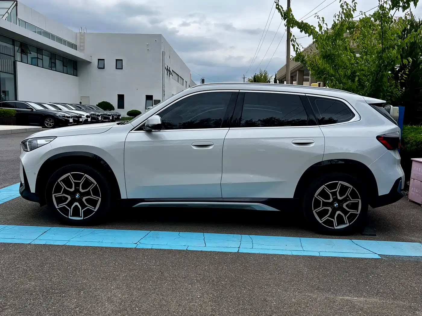 BMW X1 2024 sDrive25Li X Design Package фото 2
