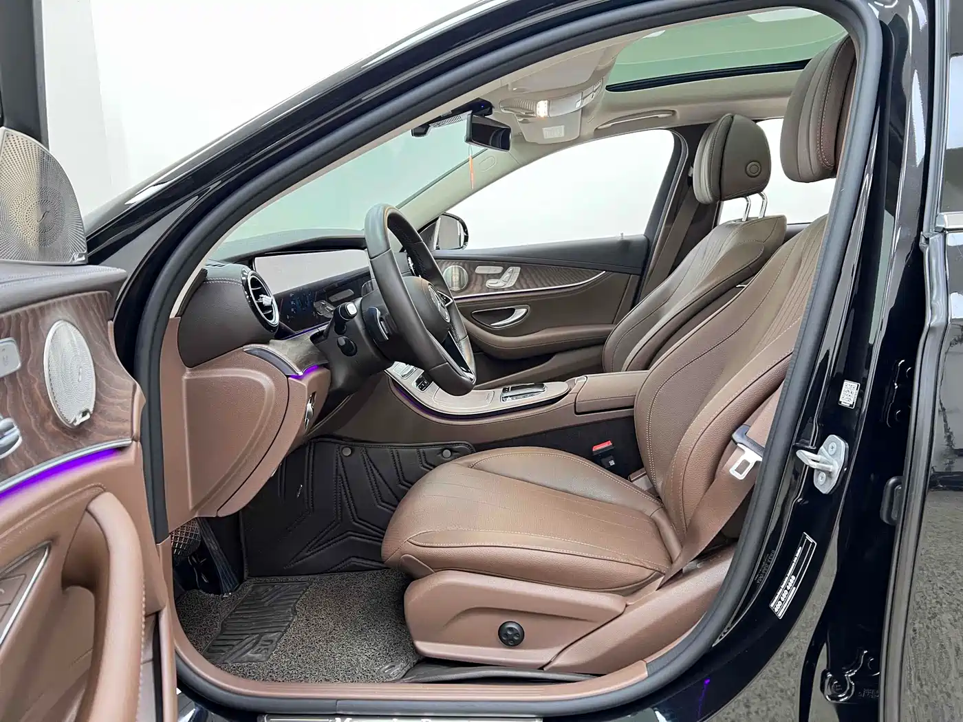 Mercedes-Benz E-Class 2023 Facelift E 300 L Luxury фото 16