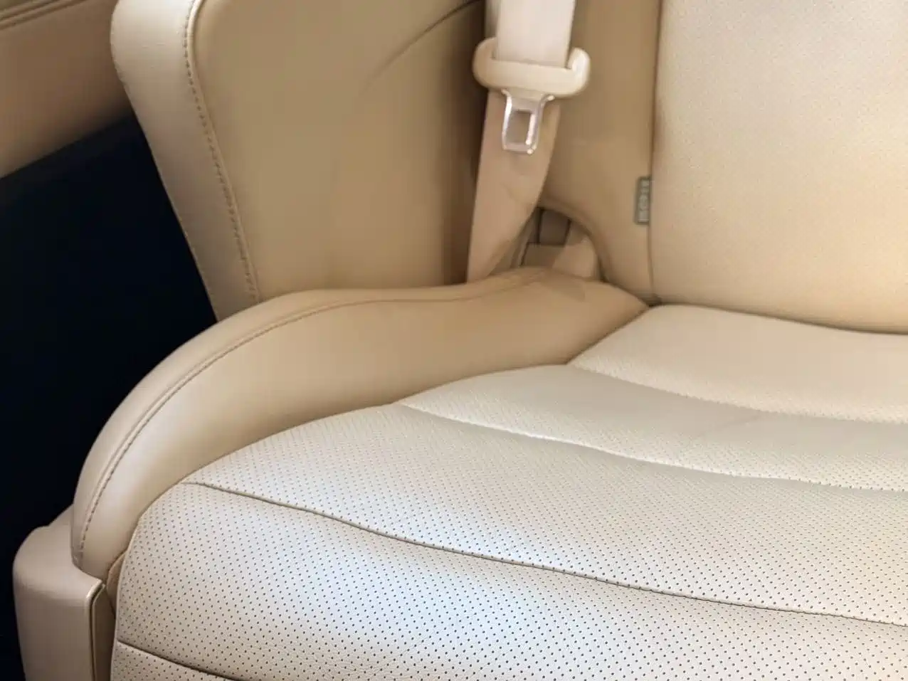Toyota Alphard 2018 3.5L Luxury фото 18