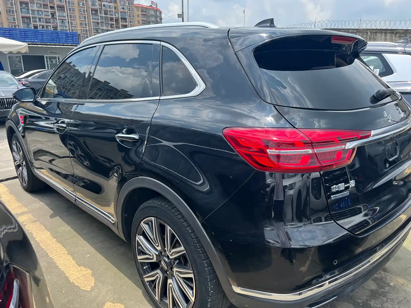 Hongqi HS5 2019 2019 2.0T Smart Connect Enjoy Edition