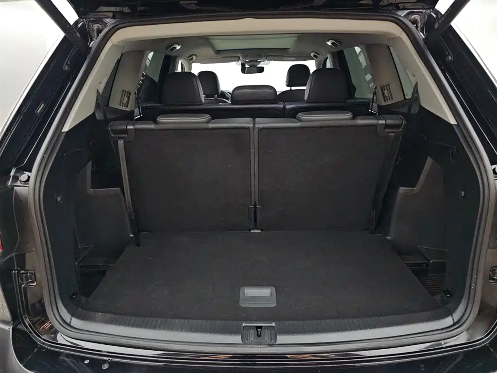 Volkswagen Teramont 2022 380TSI 4MOTION Premium Luxury фото 2