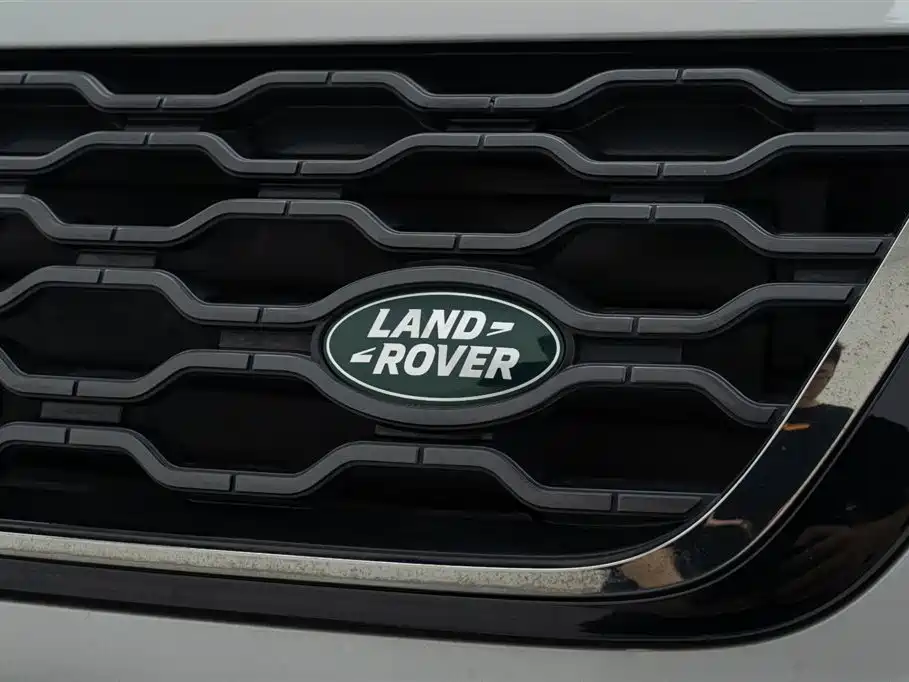 Land Rover Range Rover Evoque 2022 Range Rover Evoque L 249PS R-Dynamic Luxury Edition фото 9