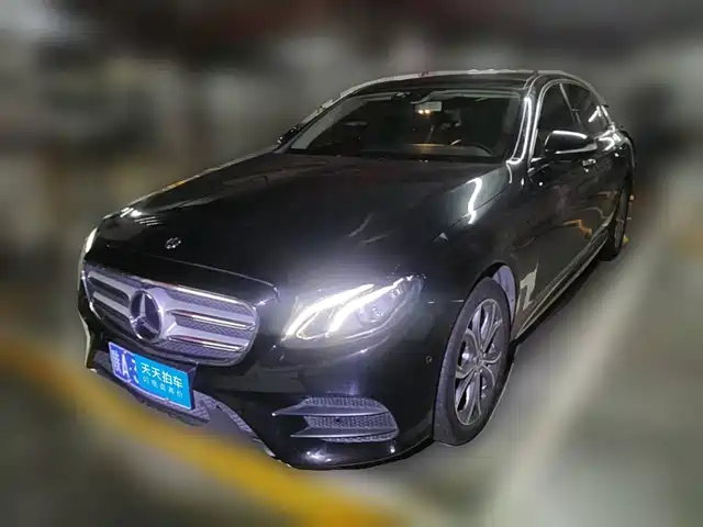 Mercedes-Benz E-Class 2019 Facelift E 300 L Sport Fashion — фото 1