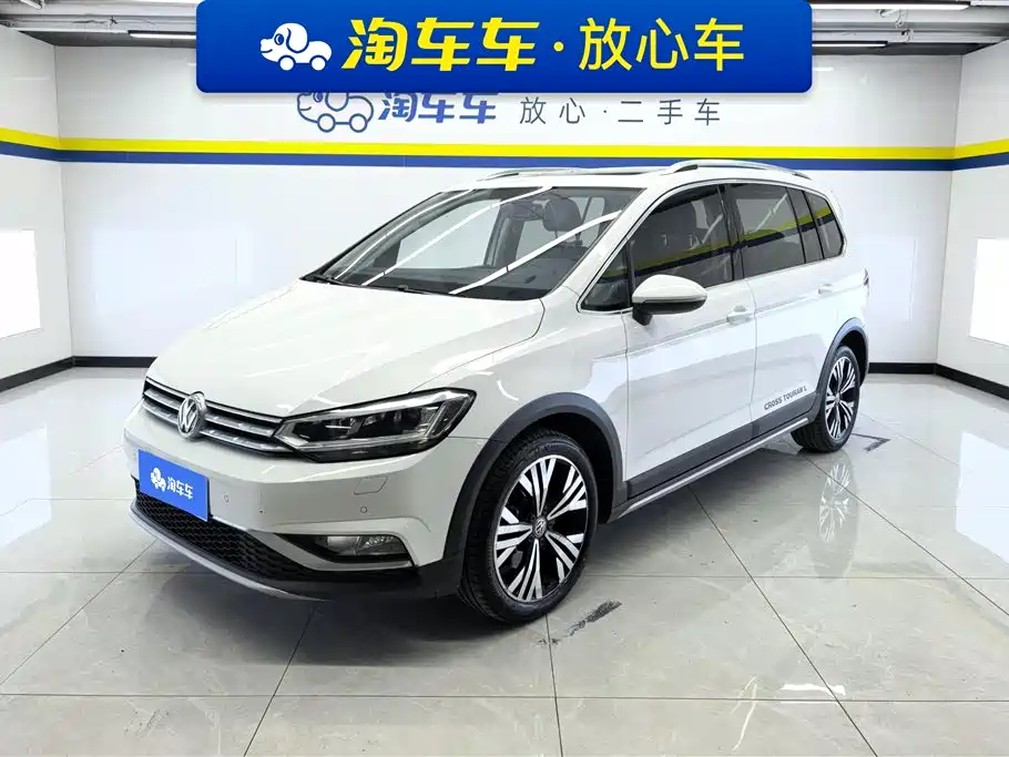 Volkswagen Touran 2018 Touran L 280TSI DSG Frontier Edition 7-Seater China V