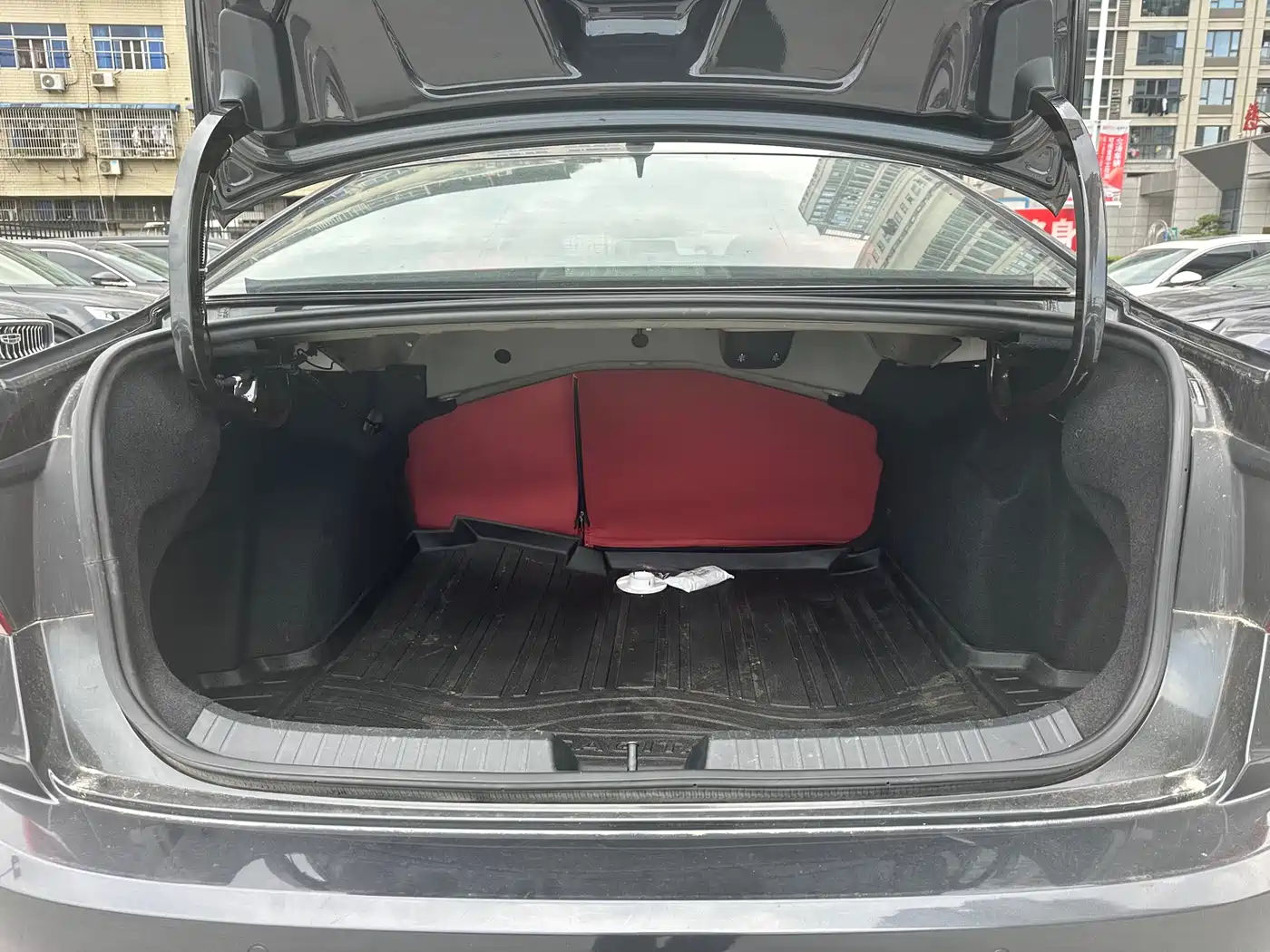 Volkswagen Sagitar 2021 280TSI DSG Surpassing Edition фото 9