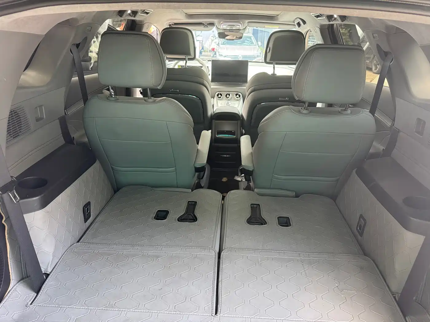 Denza N8 2024 2023 4WD Super Hybrid Flagship 6-seater