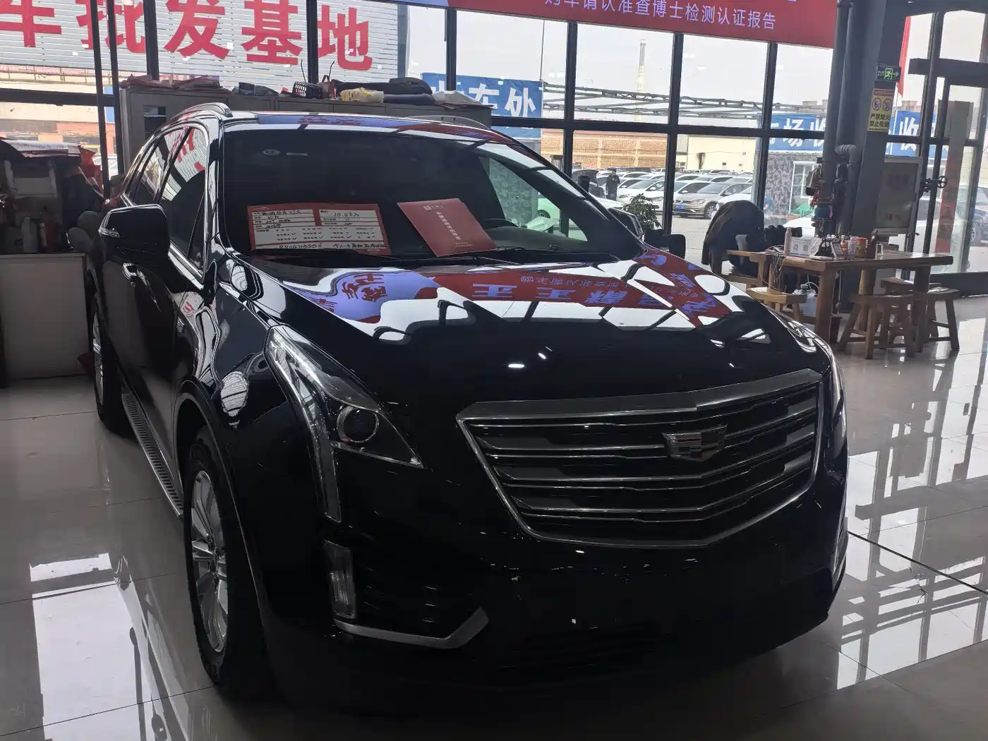 Cadillac XT5 2018 28T 4WD Luxury фото 3