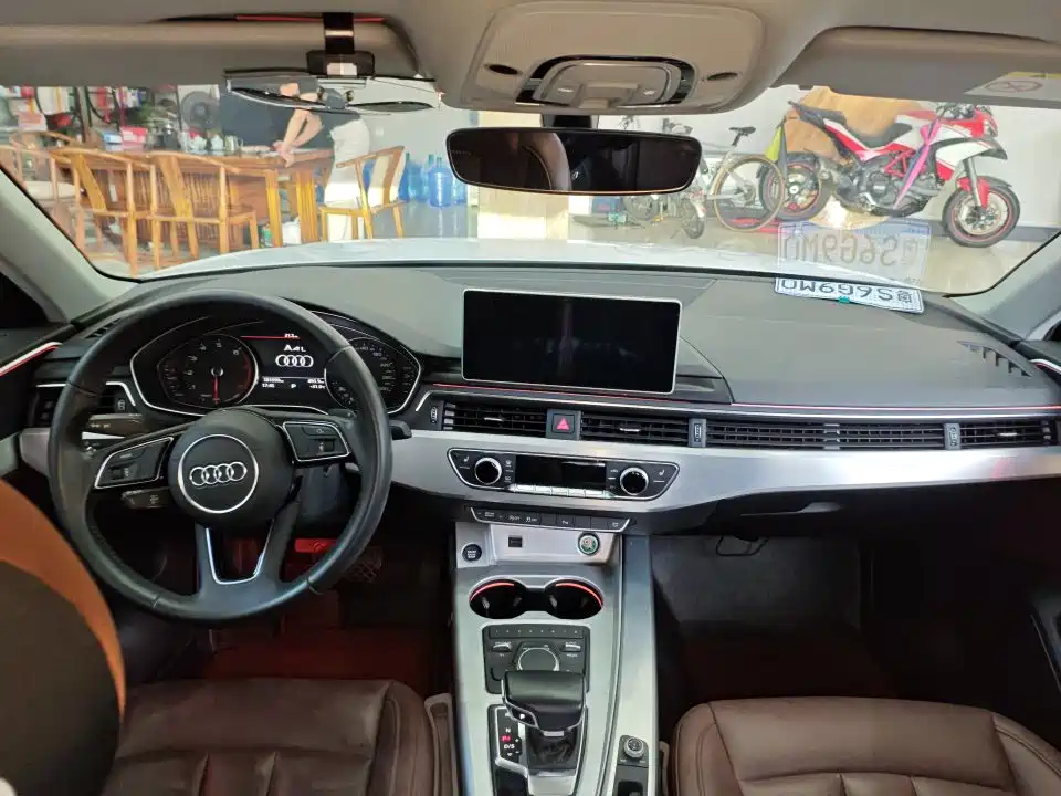 Audi A4L 2018 30th Anniversary 40 TFSI Progressive фото 3
