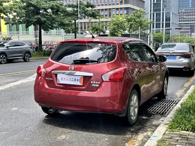 Nissan Tiida 2013 1.6L CVT Cool Edition — фото 4