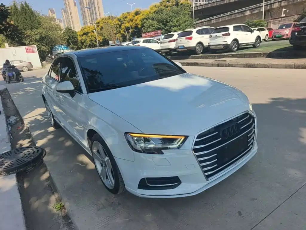 Фото 4 - Audi A3