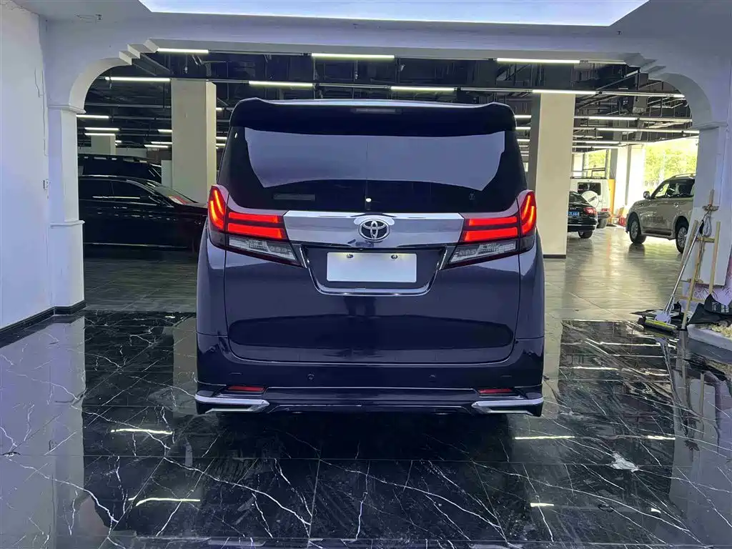 Toyota Alphard 2015 3.5L Premium Edition фото 28