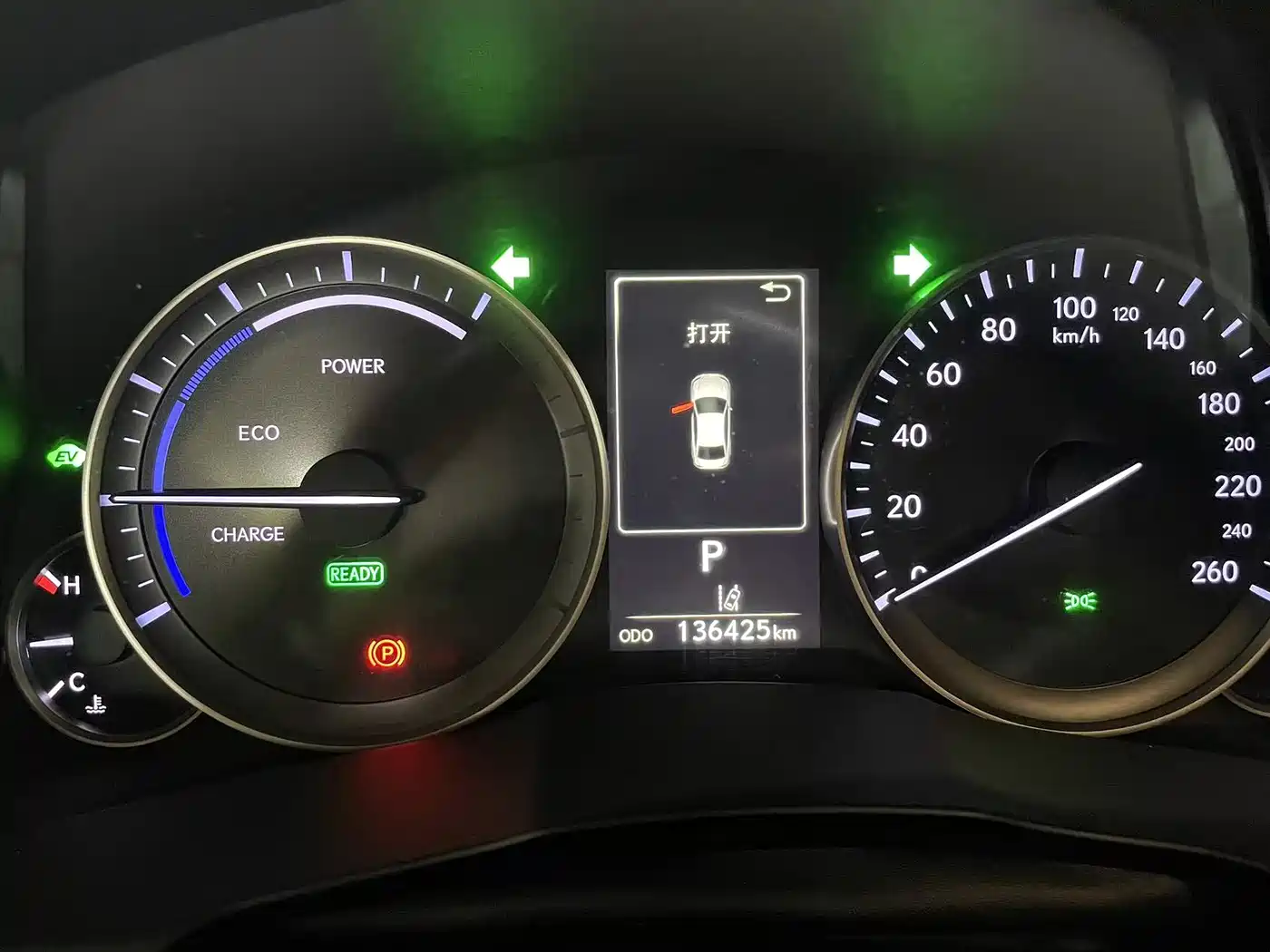 Lexus ES 2017 300h Mark Levinson Comfort Edition фото 3