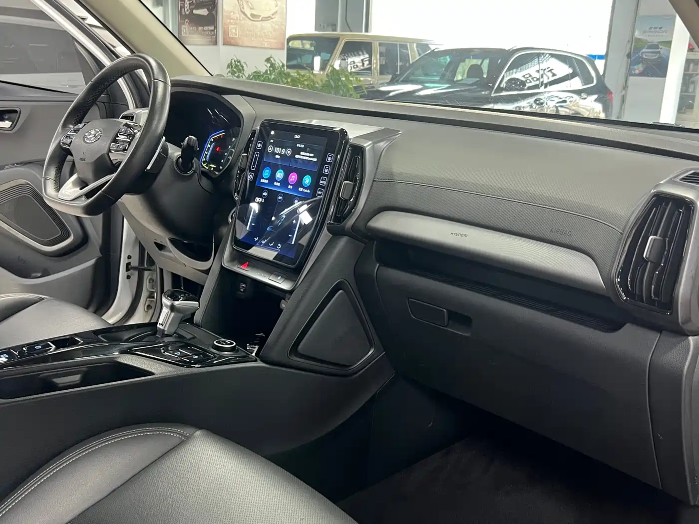 Hyundai Beijing Hyundai ix35 2021 240TGDi DCT 2WD GLS Leading Edition фото 12