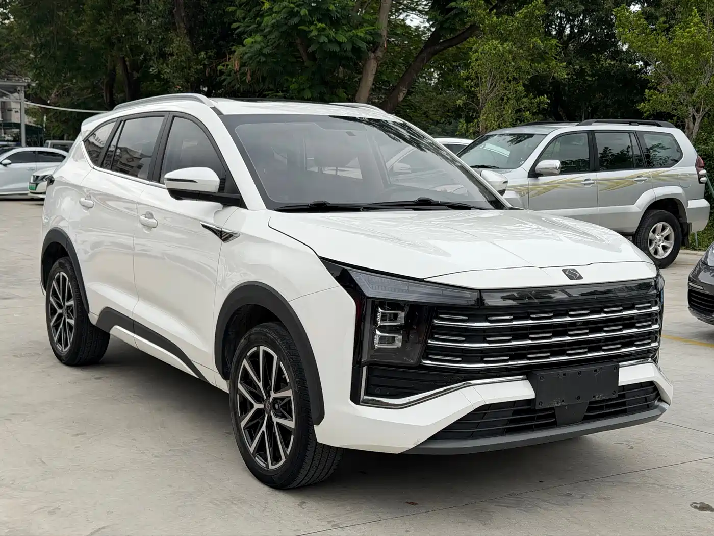 Sehol X8 2023 2021 300T DCT Premium Smart Connect 7-seater