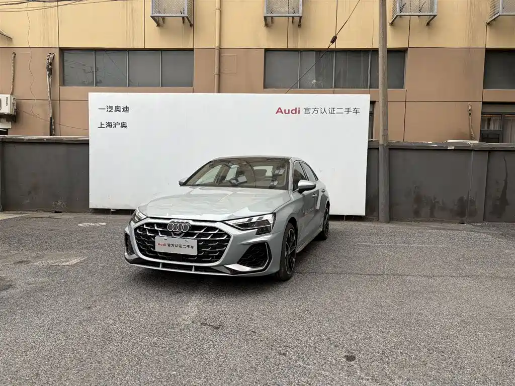Audi A3 2025 A3L Limousine 35TFSI Flying Premium