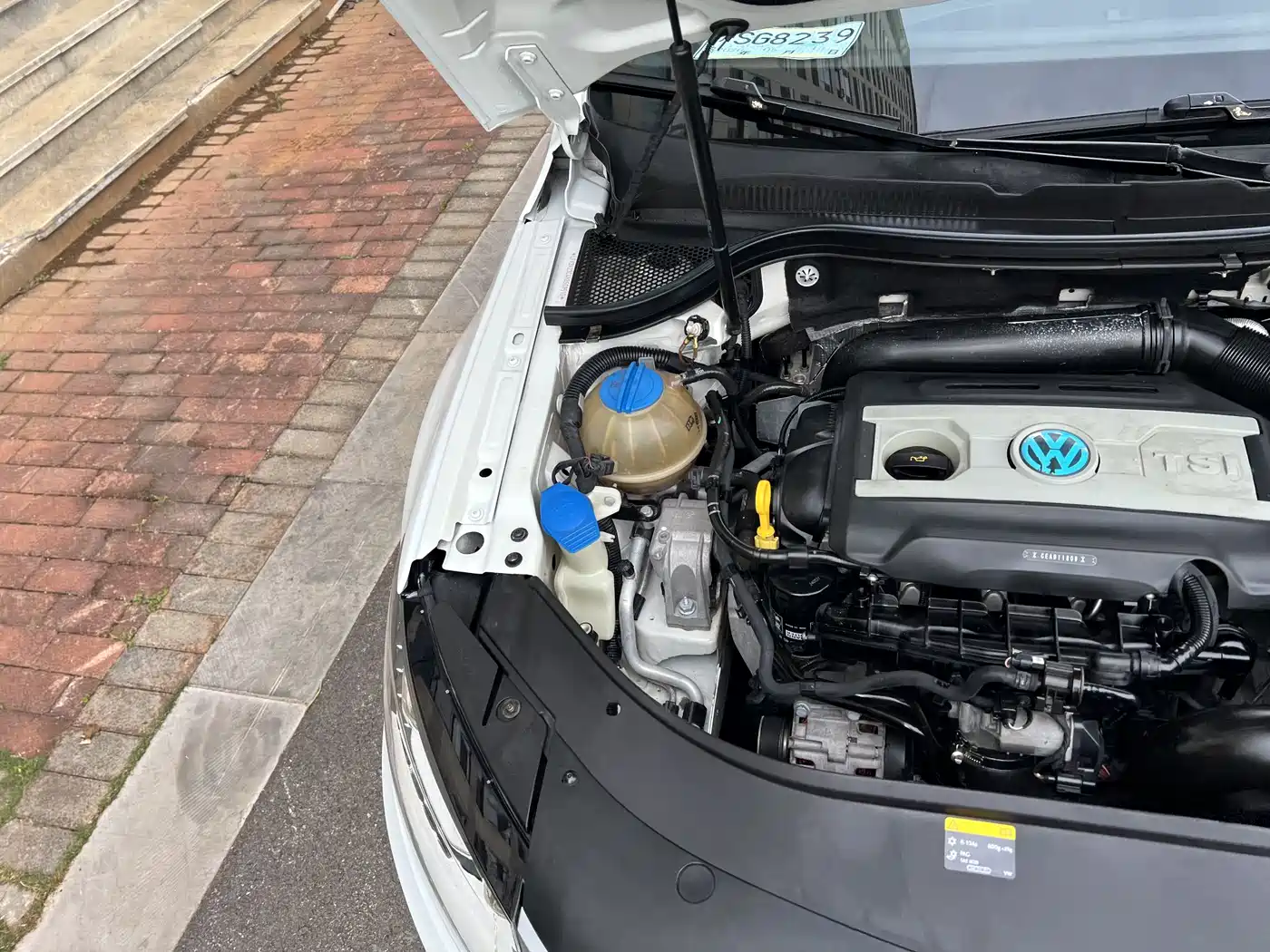 Volkswagen FAW-Volkswagen CC 2018 1.8TSI Luxury фото 25