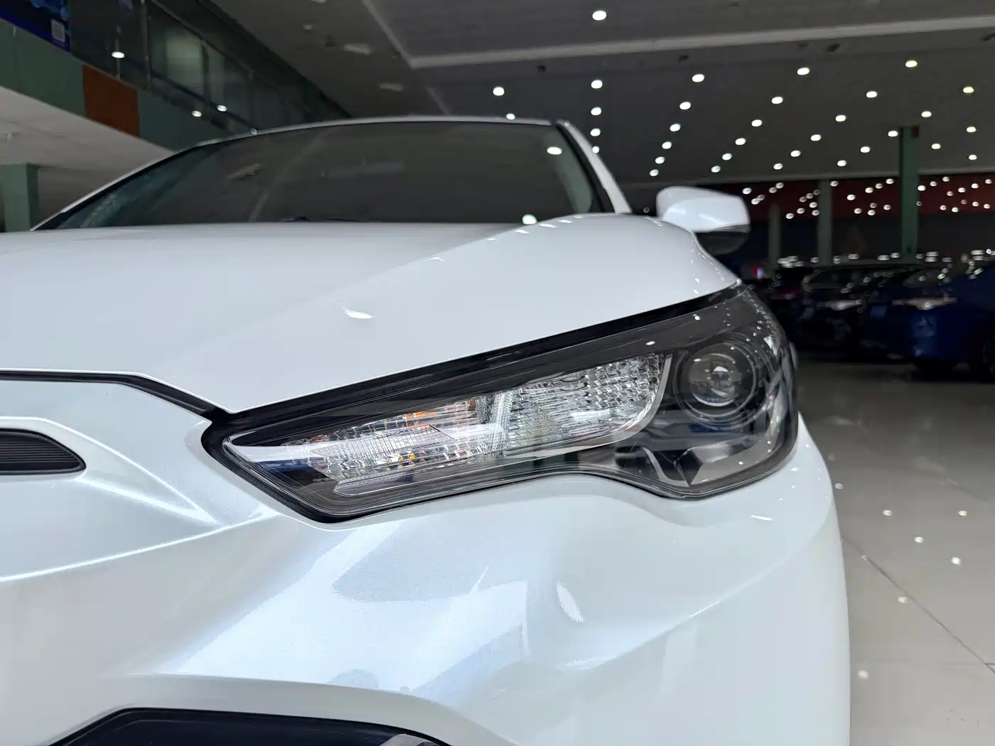 Toyota Frontlander 2024 2.0L CVT Elite Plus Edition фото 4