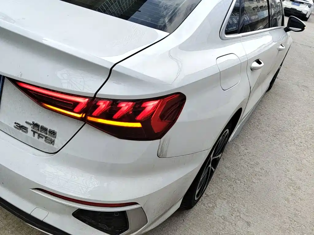 Фото 8 - Audi A3
