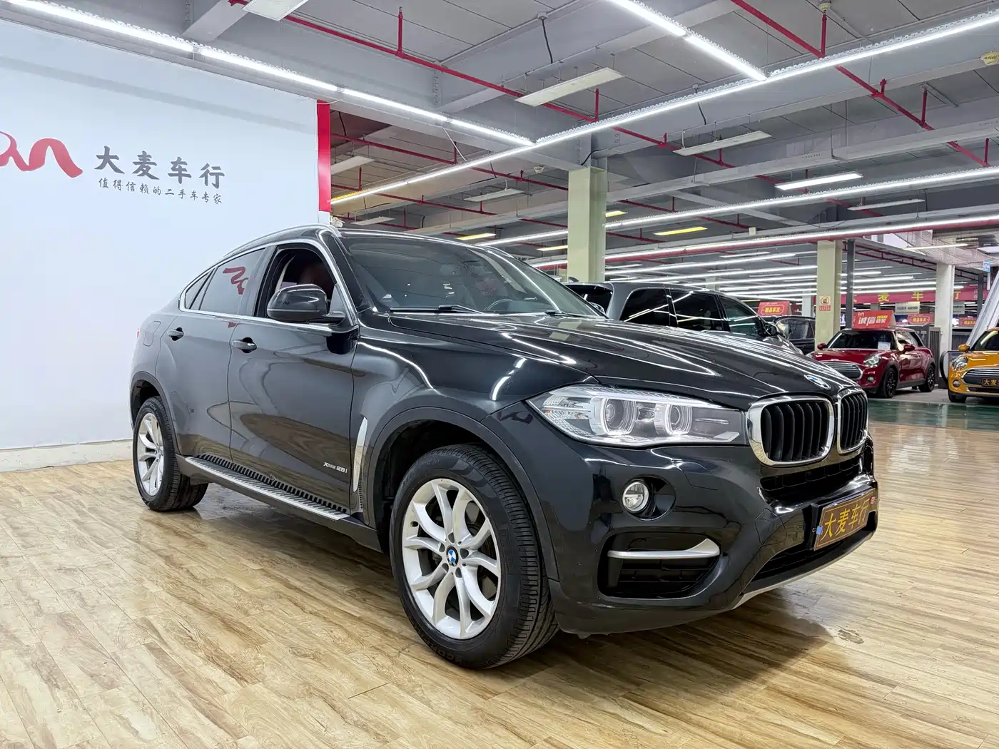 BMW X6 2015 xDrive28i фото 4