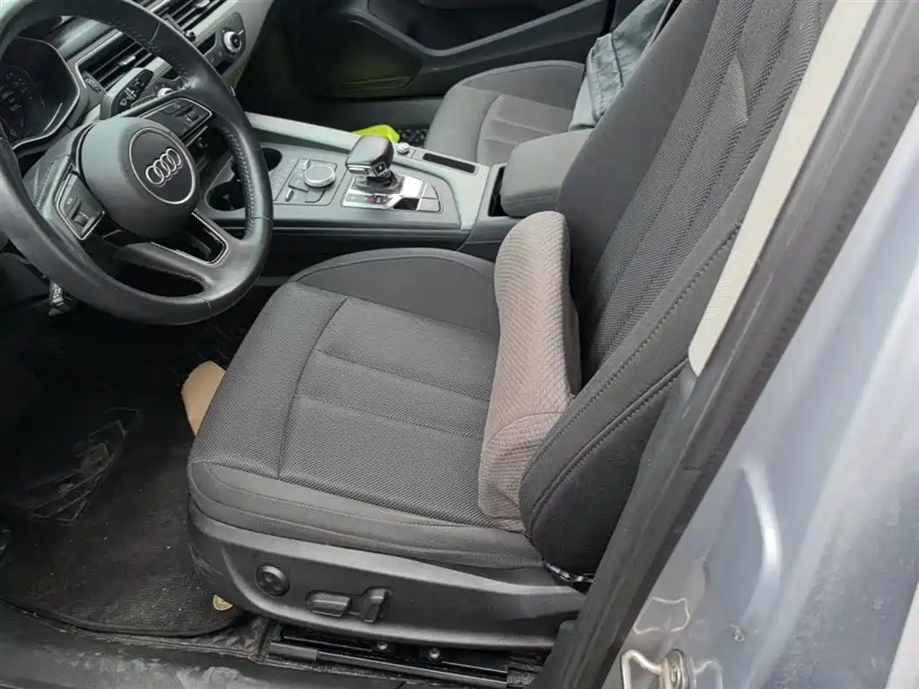 Audi A4L 2019 40 TFSI Progressive (China VI) фото 15