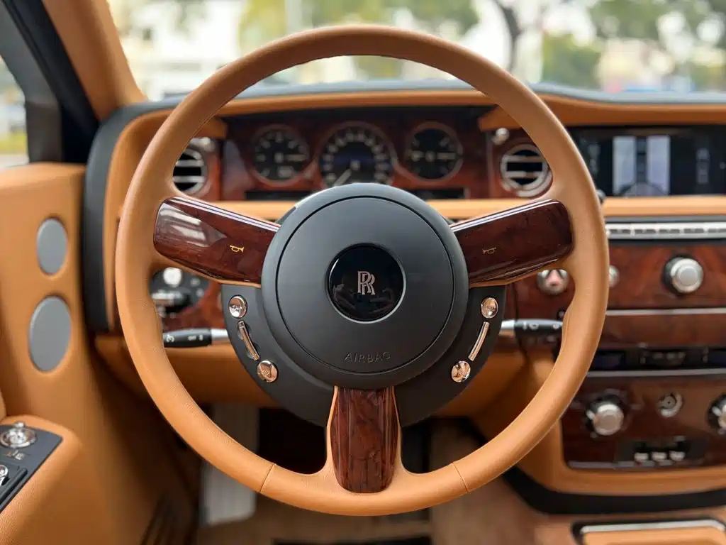 Rolls-Royce Phantom 2014 2013 6.7L Extended Wheelbase (EWB)