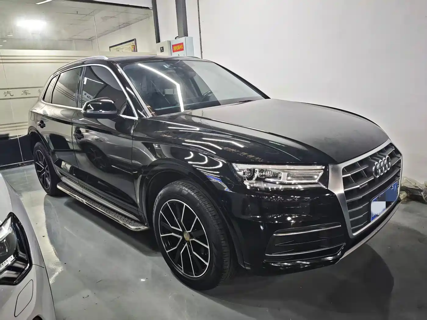 Audi Q5L 2020 40 TFSI Prestige Progressive фото 3