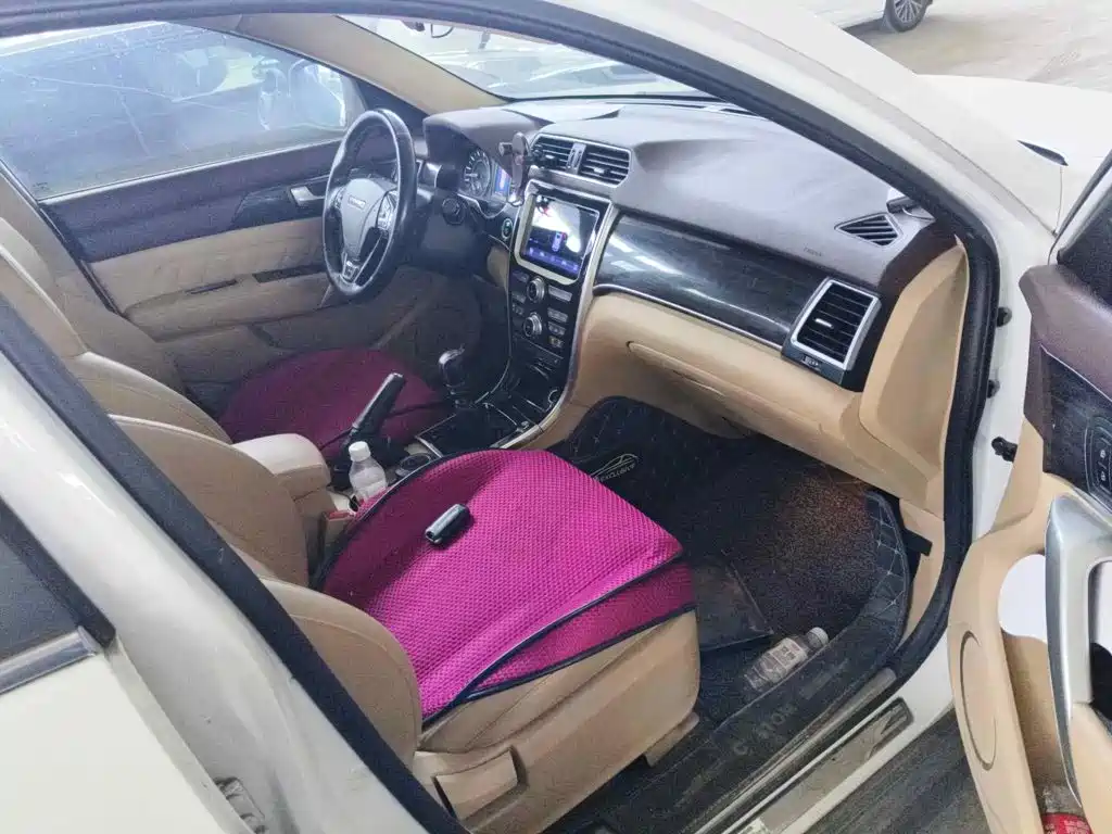 Haval H2 2014 2014 1.5T Manual 2WD Elite Edition
