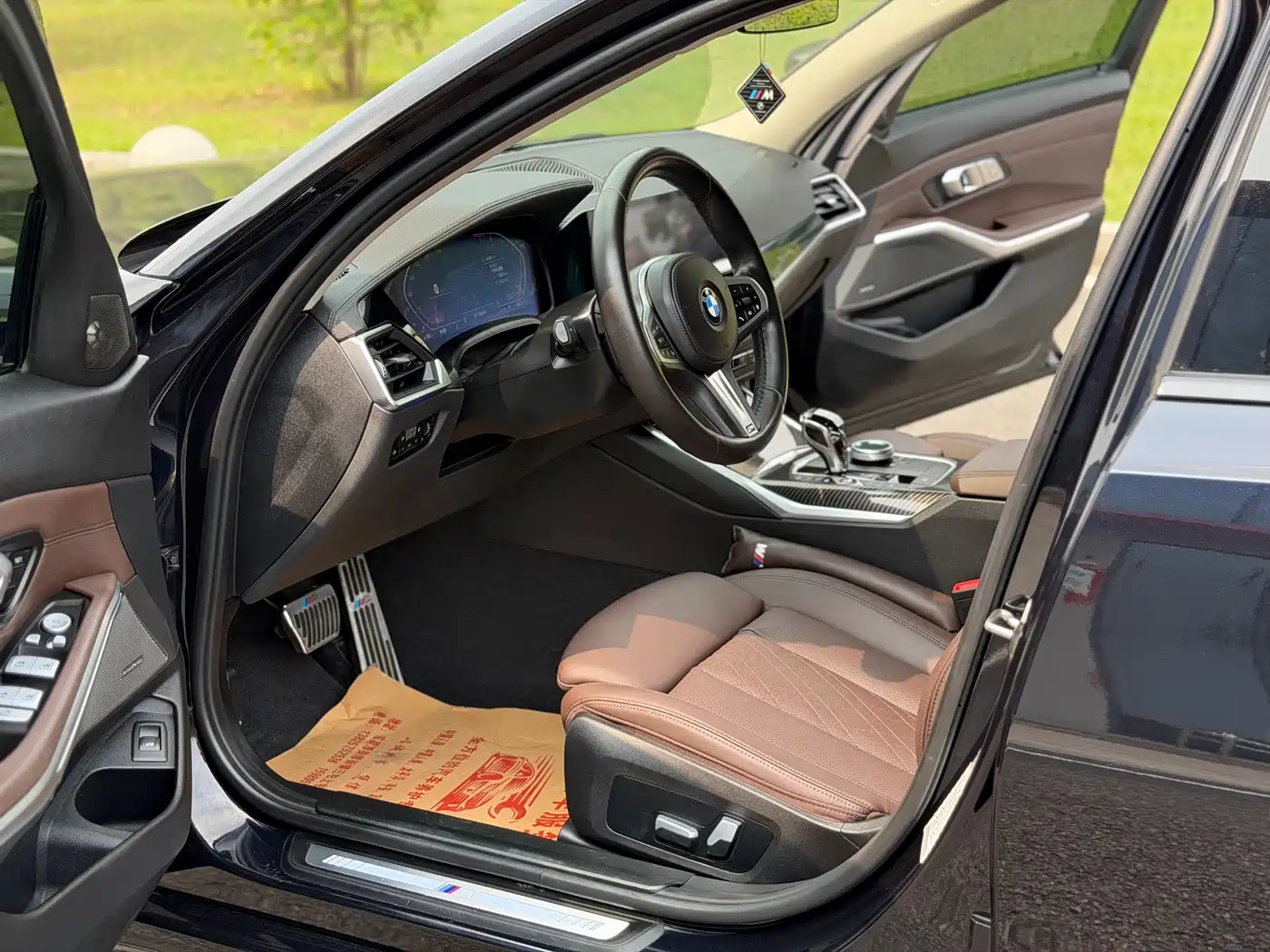BMW 3 Series 2022 Facelift 325Li M Sport Shadow Edition фото 11