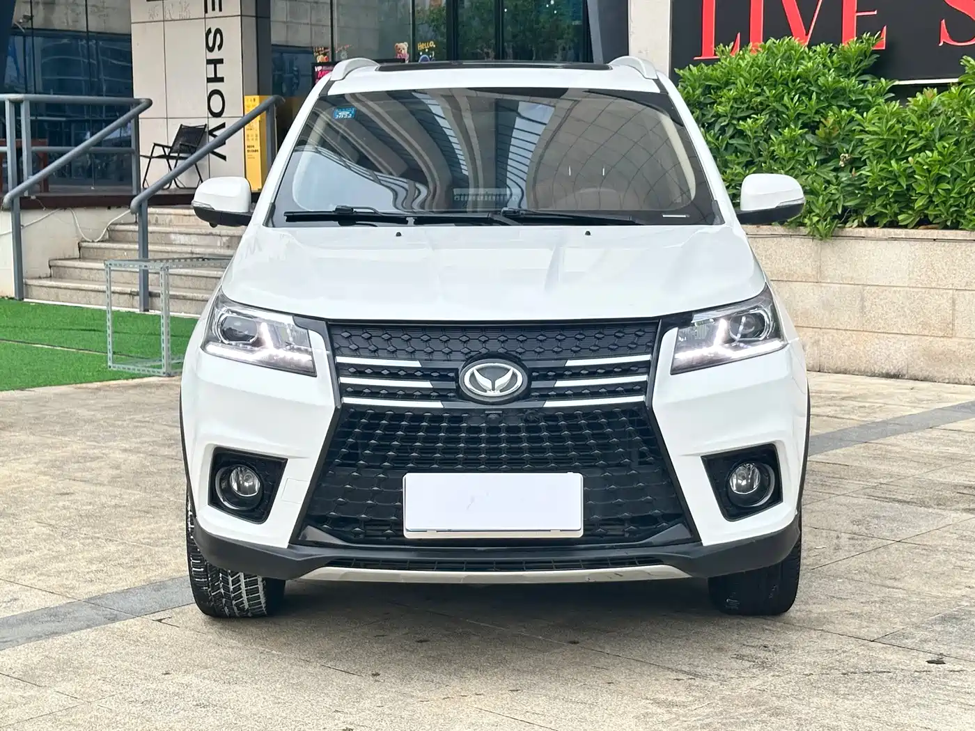 BAIC Huansu S7 2018 2018 1.5T Automatic Premium
