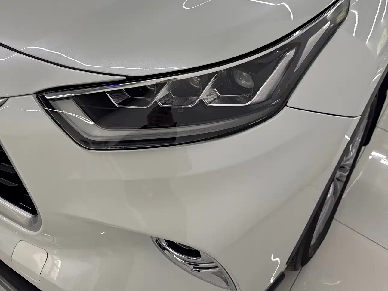 Фото 10 - Toyota Highlander