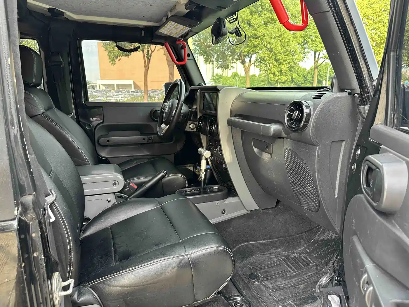 Jeep Wrangler 2010 2010 3.8L Sahara 2-Door