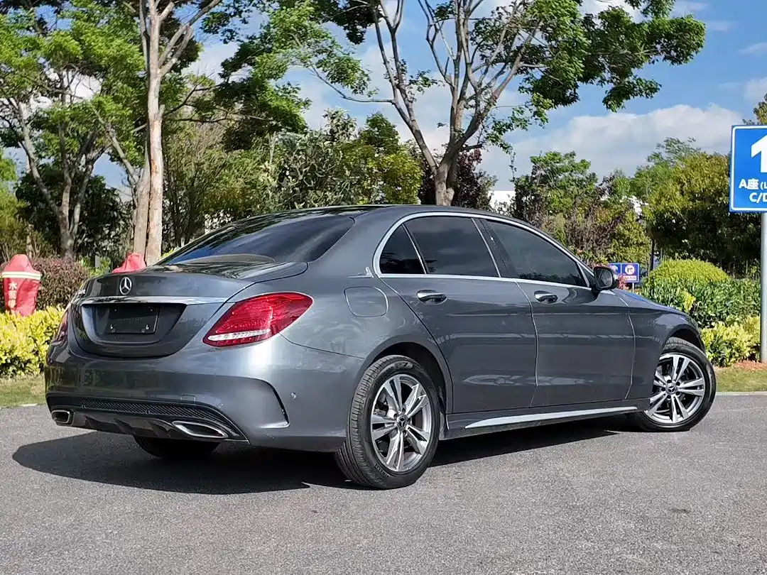 Mercedes-Benz C-Class 2018 C 200 L Sport Edition фото 9